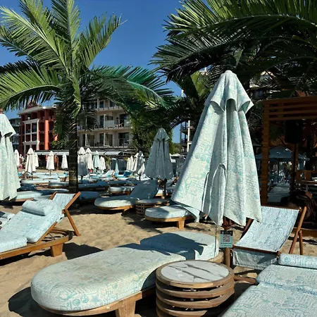 In Vip Club Dolphin Appartement Sunny Beach